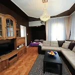 Konukevi Agrotourism Galic Krka