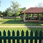Konukevi Agrotourism Galic Krka Drinovci