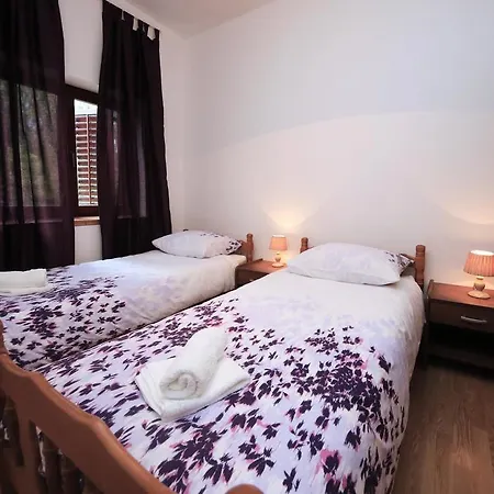 Πανσιόν Agrotourism Galic Krka