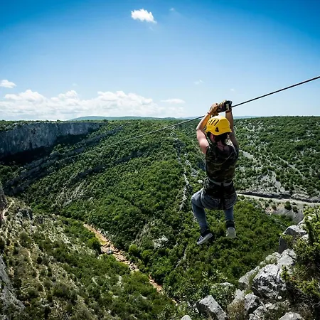 ゲストハウス Agrotourism Galic Krka