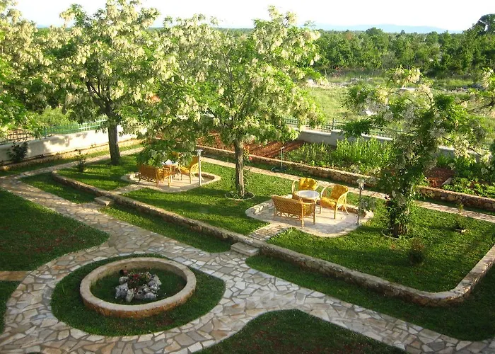 Agrotourism Galic Krka 3* Drinovci