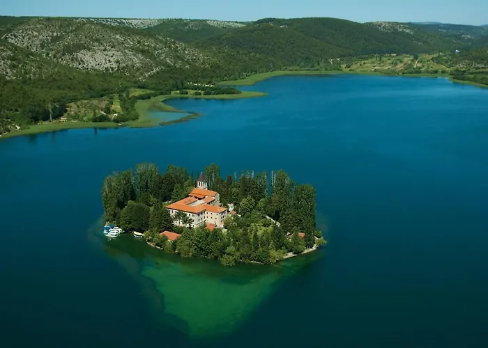 Agrotourism Galic Krka Πανσιόν 3*